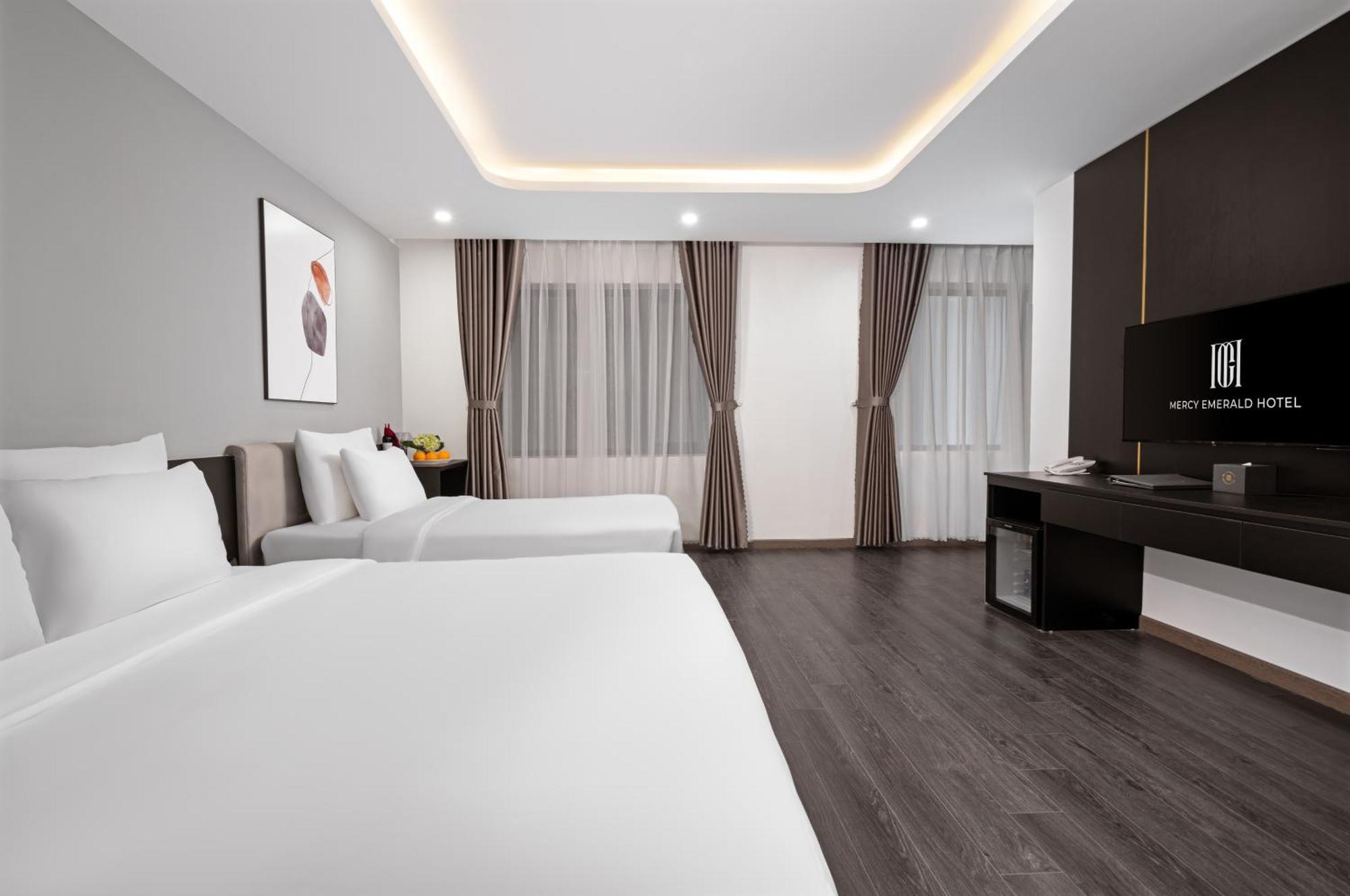 Mercy Emerald Hotel Da Nang Eksteriør bilde