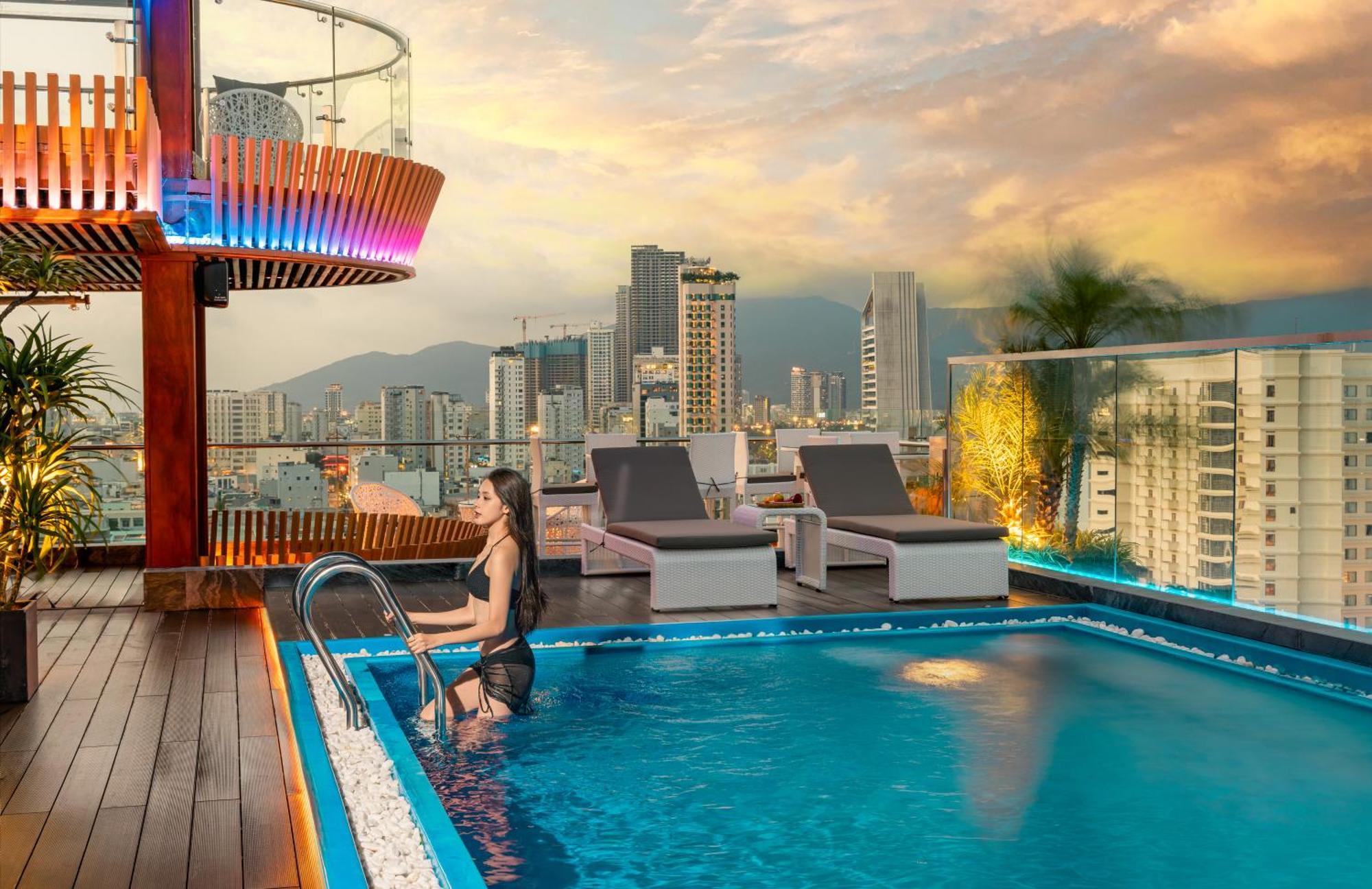 Mercy Emerald Hotel Da Nang Eksteriør bilde